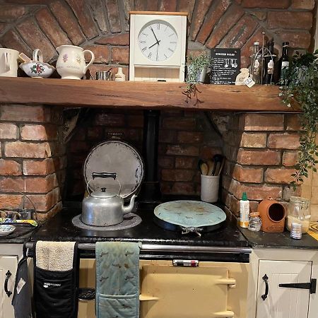 Country Home Near The Airport Edinburgh Ngoại thất bức ảnh